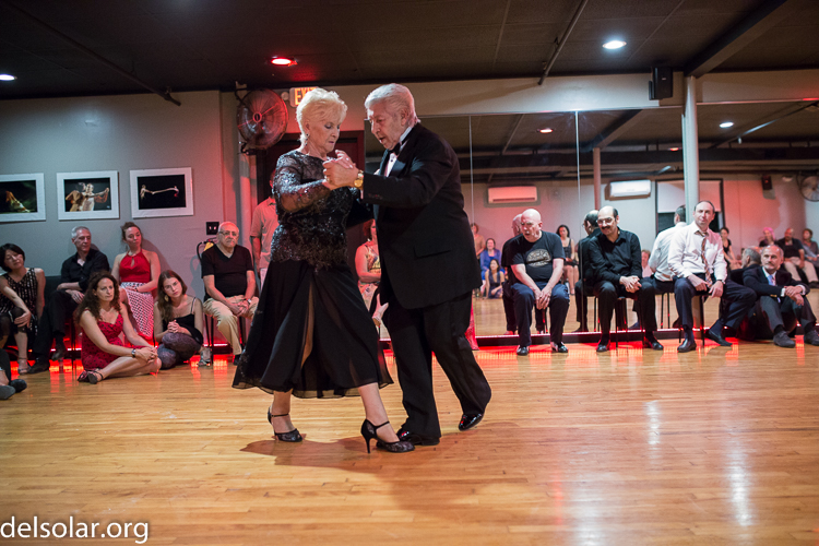 Canon EOS 5D Mark III  --  35 mm  --  35mm  