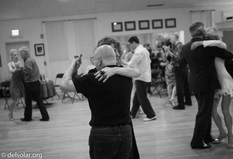 Canon EOS 5D Mark II  --  35 mm  --  35mm  