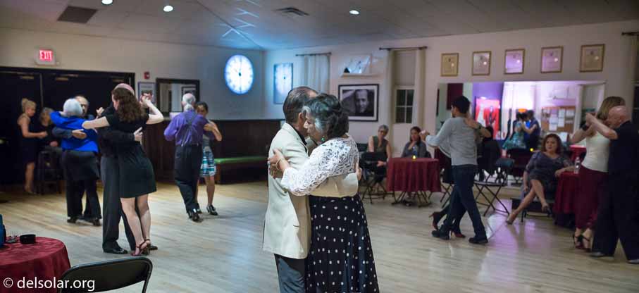 Canon EOS 5D Mark III  --  35 mm  --  35mm  