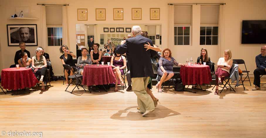 Canon EOS 5D Mark III  --  35 mm  --  35mm  