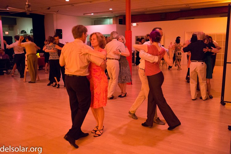 Canon EOS 5D Mark III  --  35 mm  --  35mm  