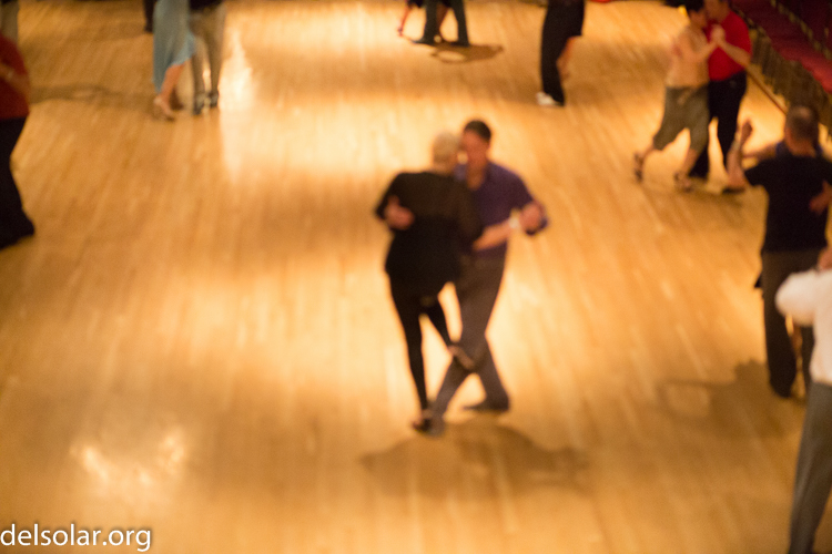 Canon EOS 5D Mark III  --  85 mm  --  EF85mm f/1.8 USM  