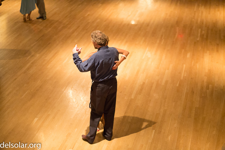 Canon EOS 5D Mark III  --  85 mm  --  EF85mm f/1.8 USM  