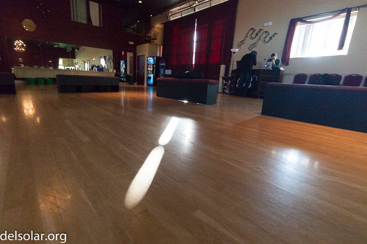 Canon EOS 5D Mark II  --  14 mm  --  14-14mm  