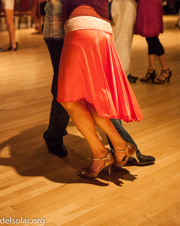 Canon EOS 5D Mark II  --  35 mm  --  35mm  