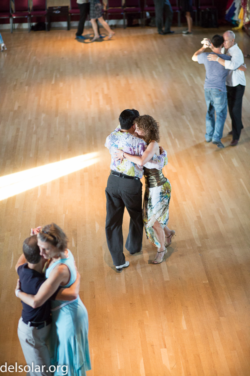 Canon EOS 5D Mark III  --  85 mm  --  EF85mm f/1.8 USM  