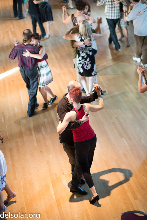 Canon EOS 5D Mark III  --  85 mm  --  EF85mm f/1.8 USM  