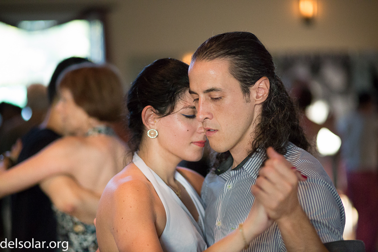 Canon EOS 5D Mark III  --  85 mm  --  EF85mm f/1.8 USM  