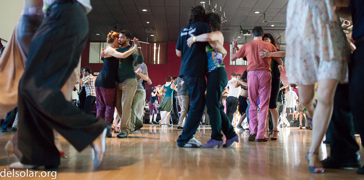 Canon EOS 5D Mark II  --  35 mm  --  35mm  