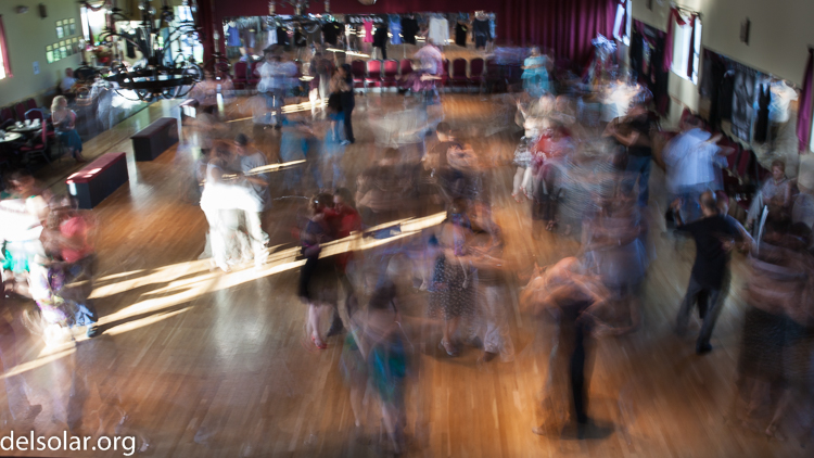 Canon EOS 5D Mark II  --  35 mm  --  35mm  