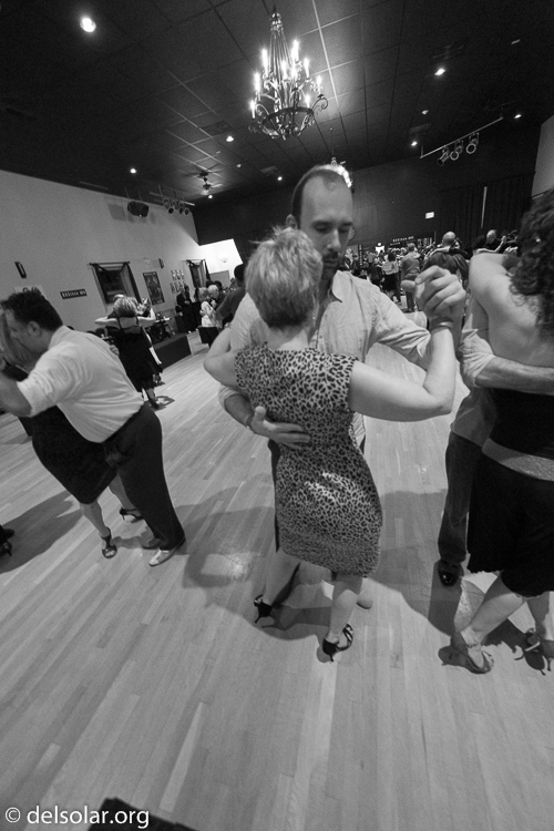 Canon EOS 5D Mark III  --    --    