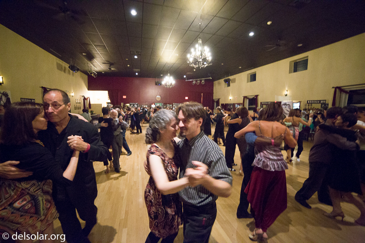 Canon EOS 5D Mark III  --  14 mm  --  14-14mm  