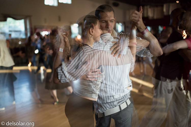 Canon EOS 5D Mark III  --  35 mm  --  35mm  