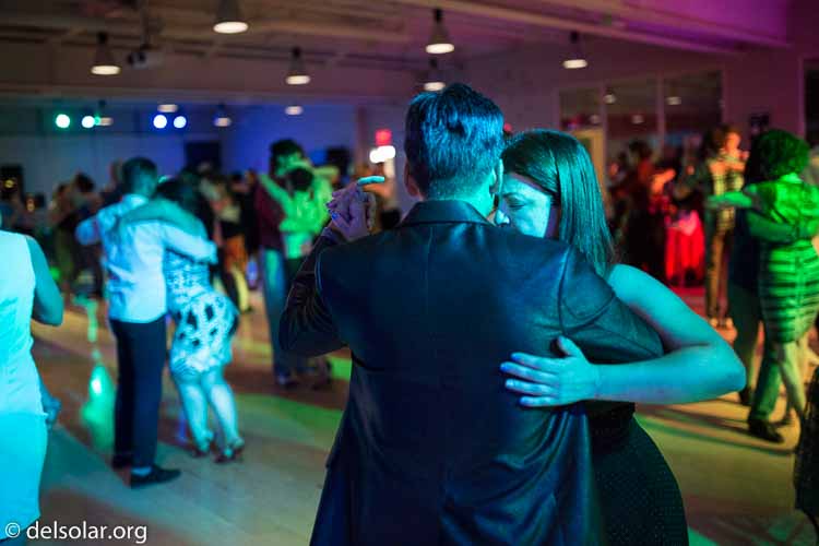 Canon EOS 5D Mark III  --  35 mm  --  35mm  