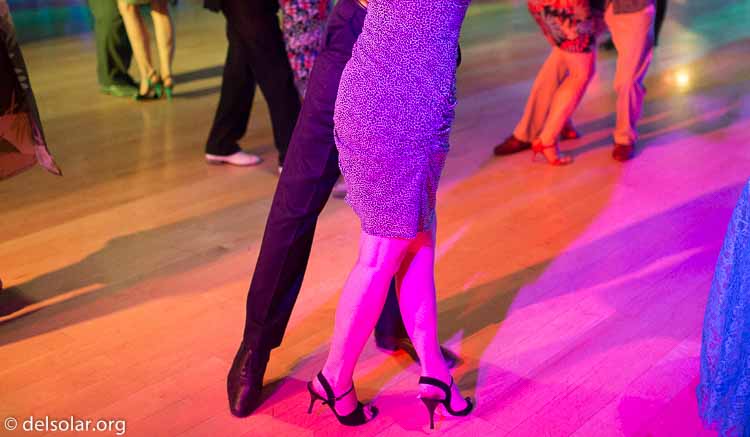 Canon EOS 5D Mark III  --  35 mm  --  35mm  