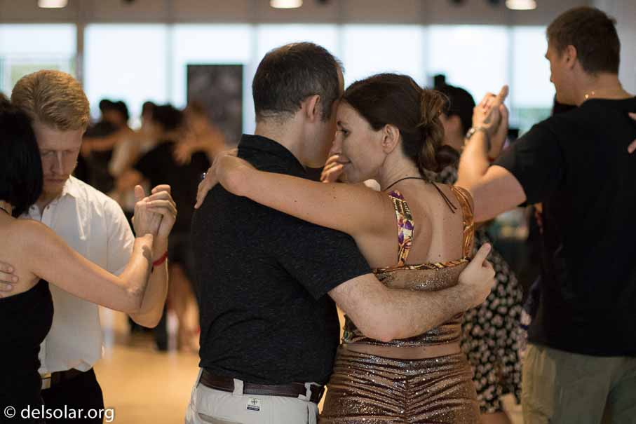 Canon EOS 7D Mark II  --  50 mm  --  EF50mm f/1.4 USM  