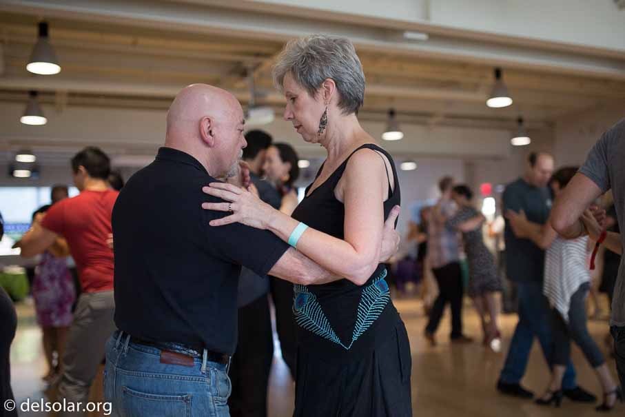 Canon EOS 5D Mark III  --  35 mm  --  35mm  