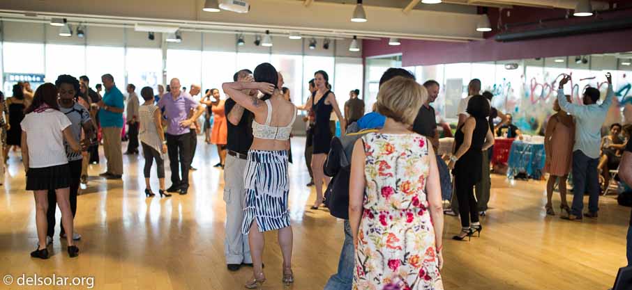 Canon EOS 5D Mark III  --  35 mm  --  35mm  