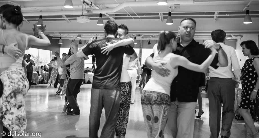 Canon EOS 5D Mark III  --  35 mm  --  35mm  