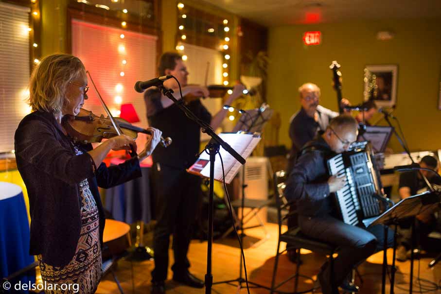 Canon EOS 5D Mark III  --  35 mm  --  35mm  