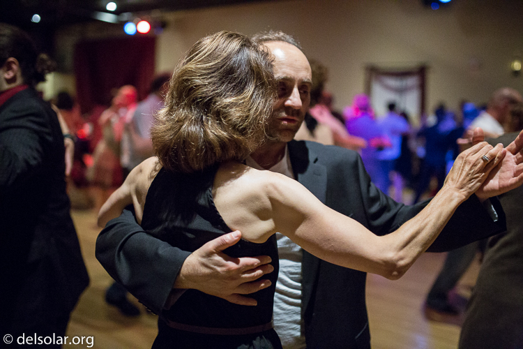 Canon EOS 5D Mark III  --  35 mm  --  35mm  