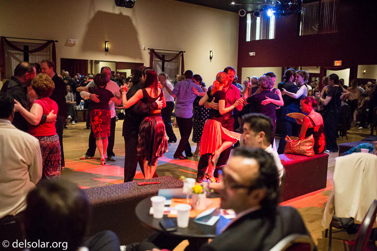 Canon EOS 5D Mark III  --  35 mm  --  35mm  