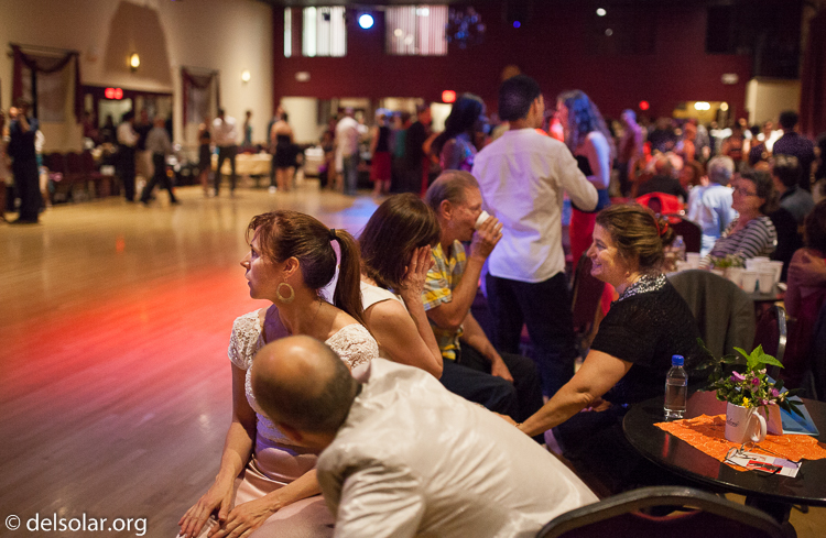 Canon EOS 5D Mark II  --  35 mm  --  35mm  