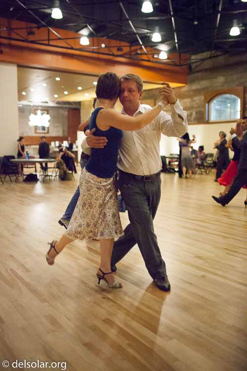 Canon EOS 5D Mark II  --  35 mm  --  35mm  