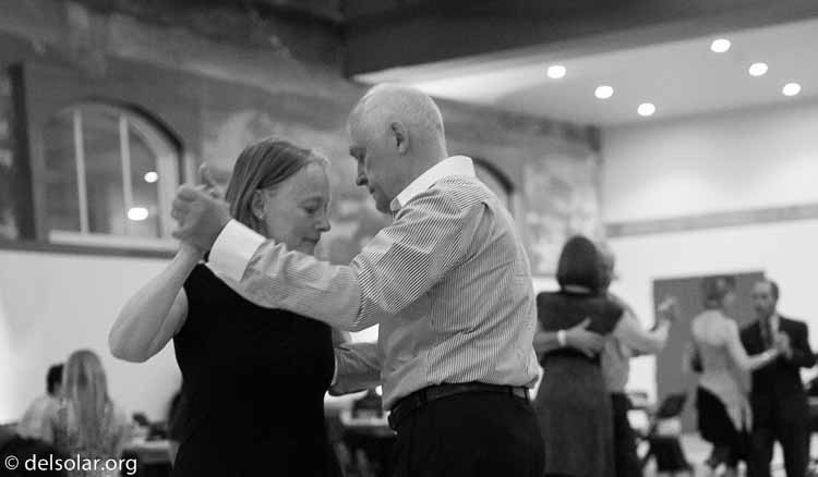 Canon EOS 5D Mark II  --  35 mm  --  35mm  