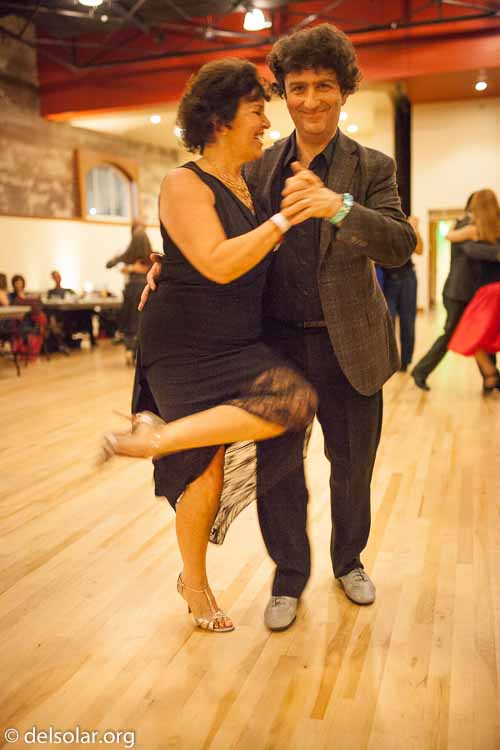 Canon EOS 5D Mark II  --  35 mm  --  35mm  