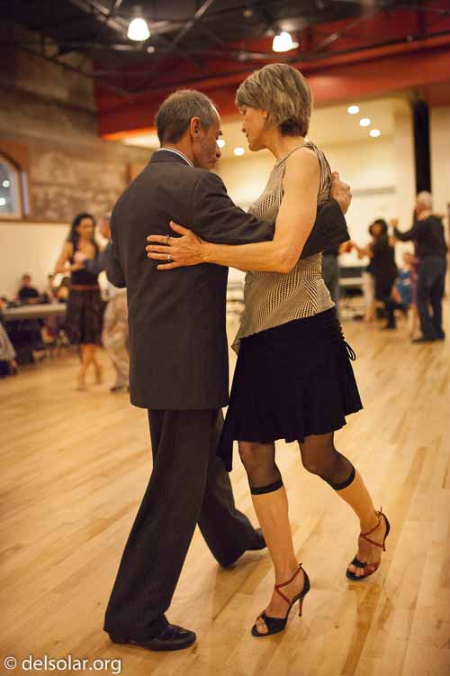 Canon EOS 5D Mark II  --  35 mm  --  35mm  