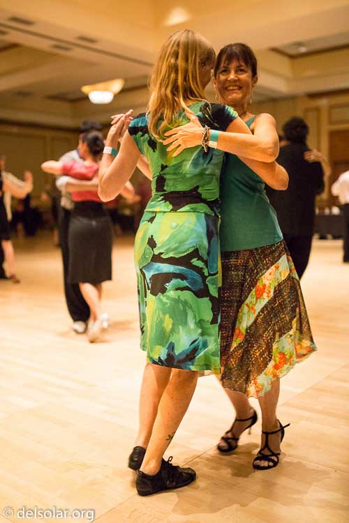 Canon EOS 5D Mark III  --  35 mm  --  35mm  