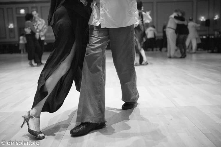 Canon EOS 5D Mark II  --  35 mm  --  35mm  