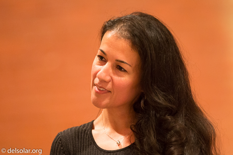 Canon EOS 5D Mark III  --  300 mm  --  EF300mm f/2.8L IS USM  