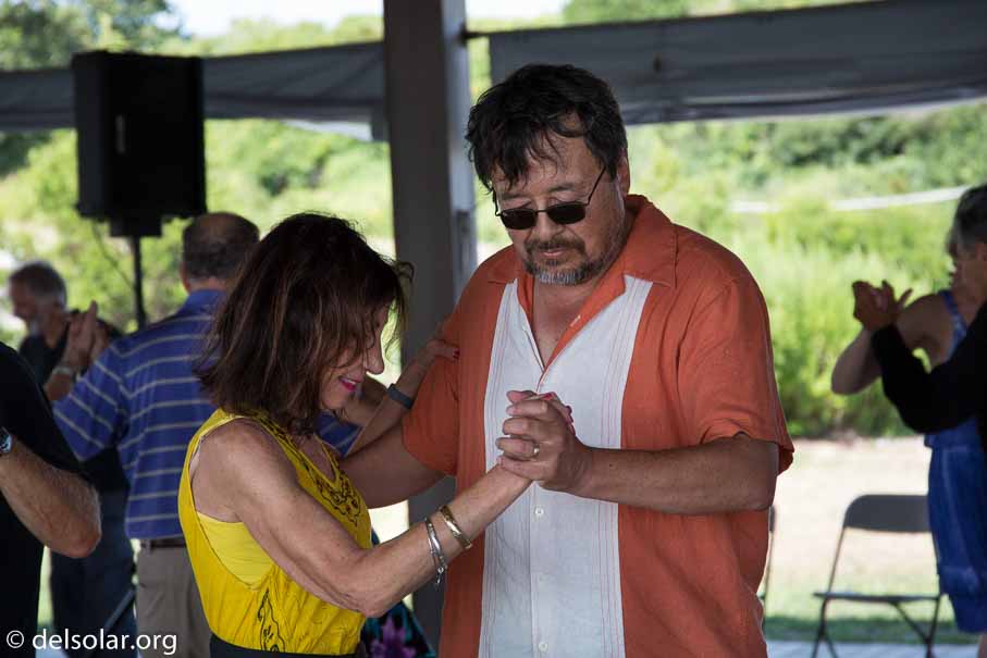 Canon EOS 5D Mark III  --  105 mm  --  EF24-105mm f/3.5-5.6 IS STM  