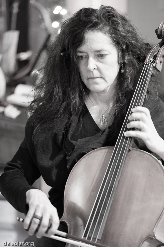 Canon EOS 5D Mark III - EF85mm f/1.8 USM