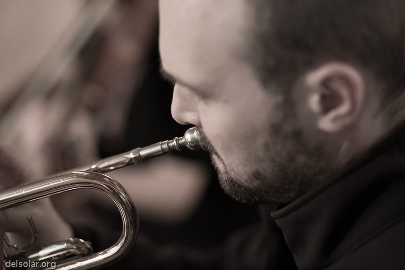 Canon EOS 5D Mark III - EF85mm f/1.8 USM