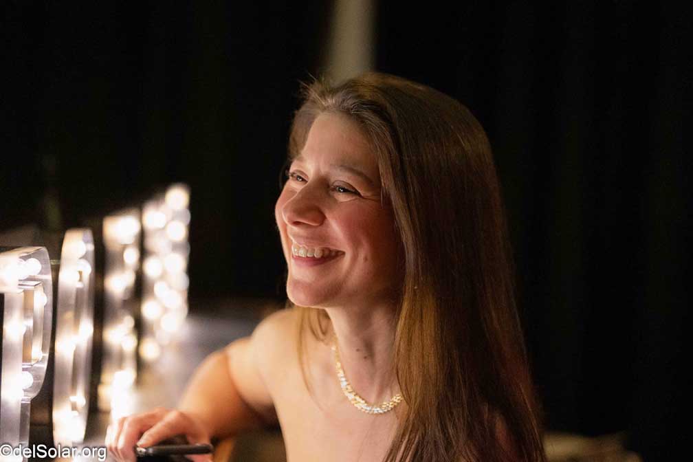 ILCE-1  --  56mm F1.4 DC DN | Contemporary 018 -- 1/320 sec at f / 1.6 -- ISO 12800 -- 0 EV -- 