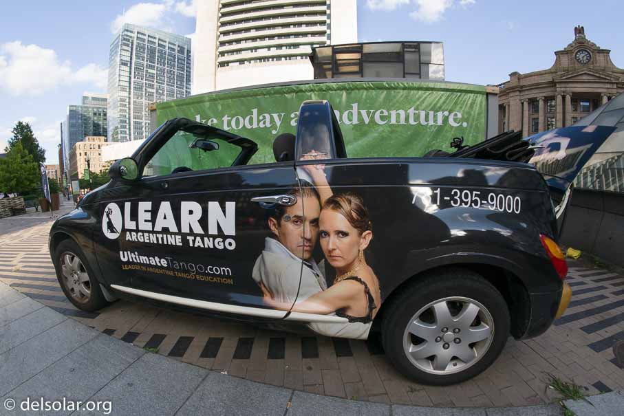 ILCE-6000  --  ---- -- 1/400 sec -- ISO 400 -- 0 EV -- 