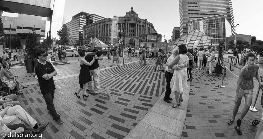 ILCE-6000  --  ---- -- 1/320 sec -- ISO 400 -- 0 EV -- 