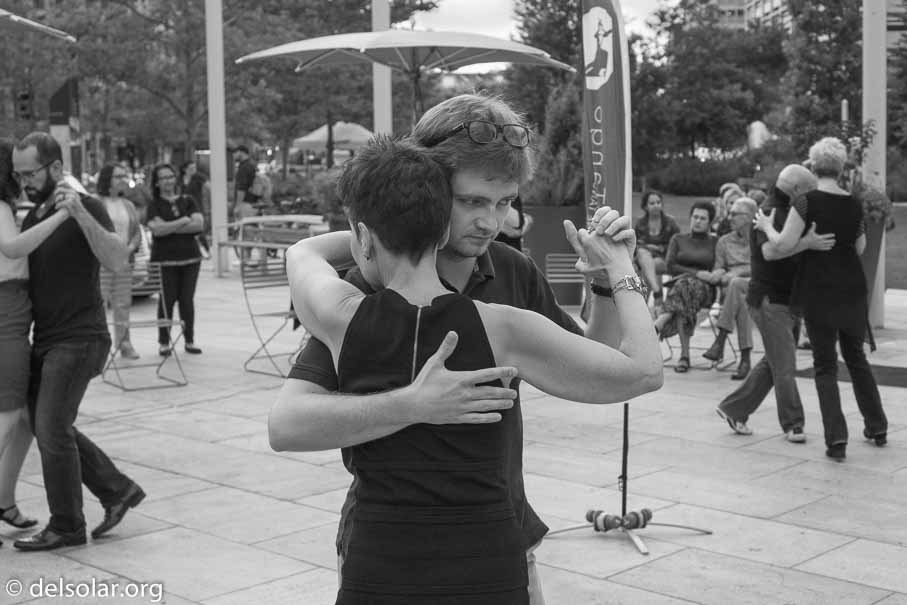 ILCE-6000  --  E 35mm F1.8 OSS -- 1/200 sec at f / 5.0 -- ISO 500 -- 0 EV -- 