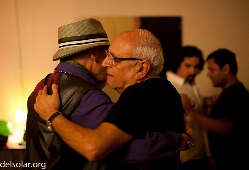 Canon EOS 5D Mark II - EF50mm f/1.4 USM