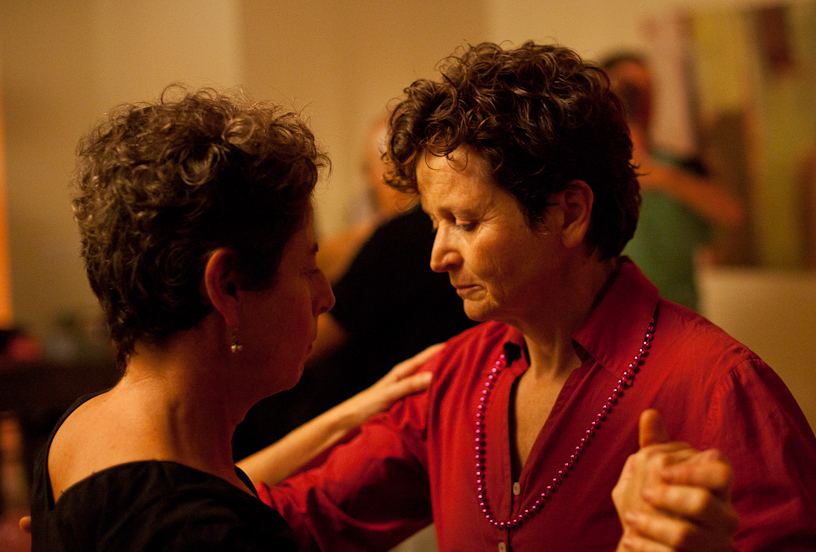 Canon EOS 5D Mark II - EF50mm f/1.4 USM