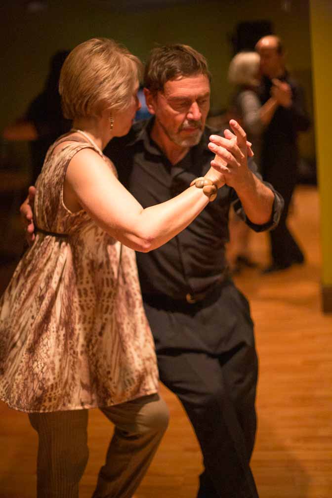 Canon EOS 5D Mark III  --  EF50mm f/1.4 USM -- 1/320 sec at f / 1.4 -- ISO 6400 -- 0 EV -- 