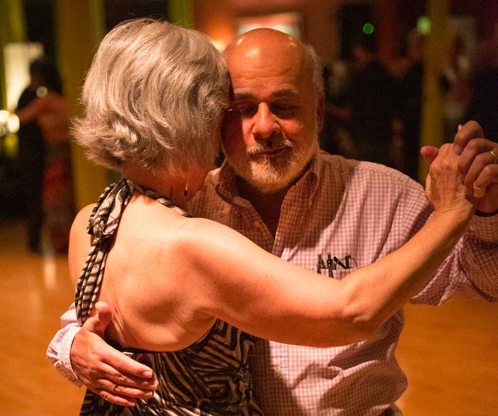 Canon EOS 5D Mark III  --  35mm -- 1/160 sec at f / 1.4 -- ISO 8000 -- 0 EV -- 