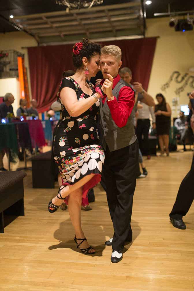 Canon EOS 5D Mark III  --  35mm -- 1/125 sec at f / 1.4 -- ISO 5000 -- 0 EV -- 