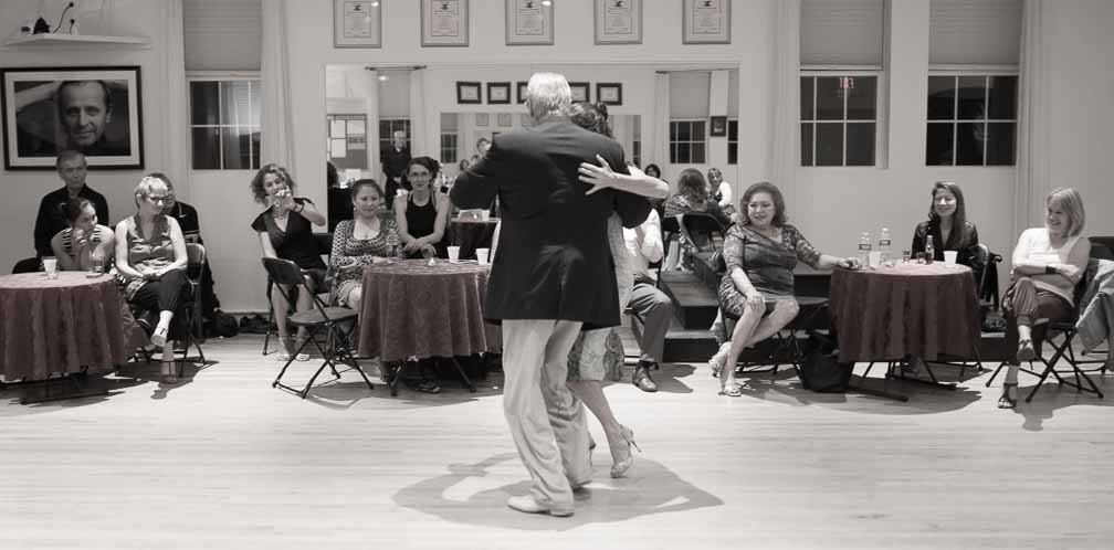 Canon EOS 5D Mark III  --  35mm -- 1/200 sec at f / 1.6 -- ISO 3200 -- 0 EV -- 