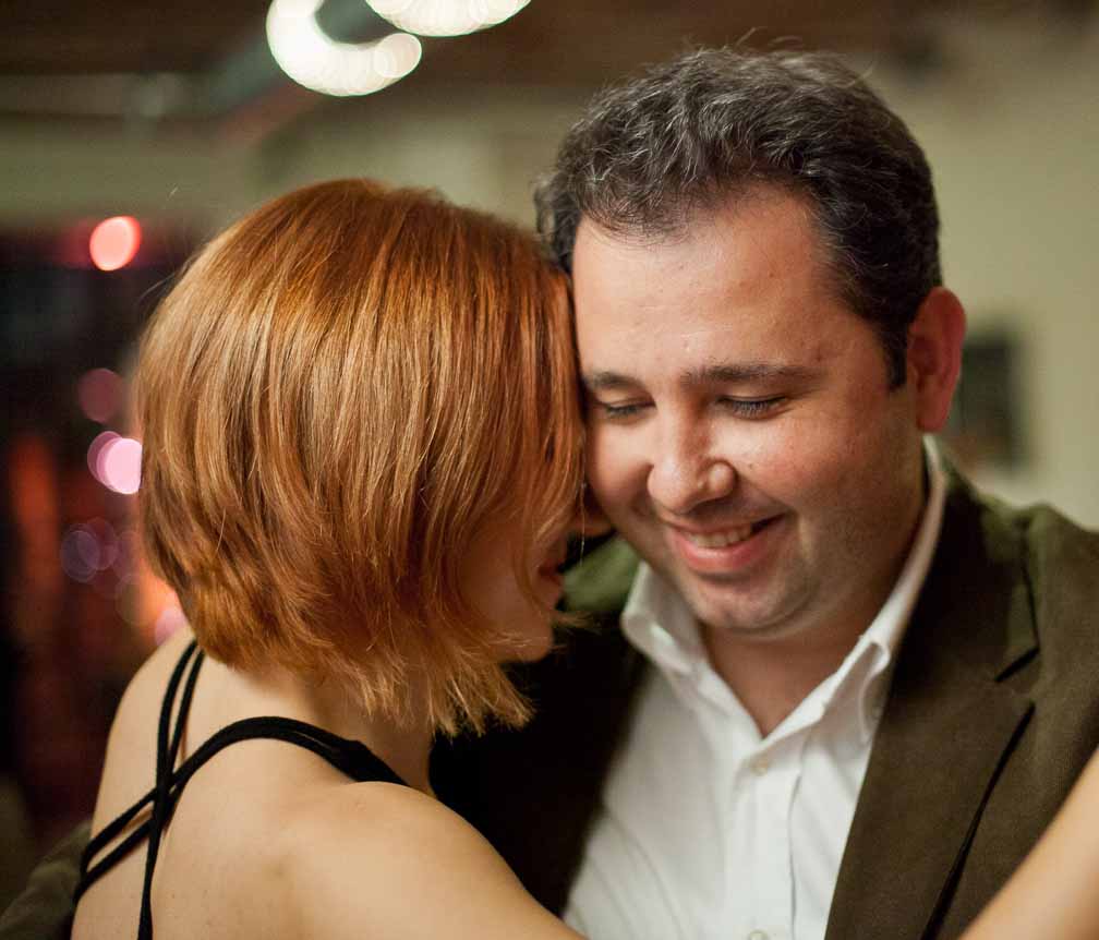 Canon EOS 5D Mark II  --  EF50mm f/1.4 USM -- 1/250 sec at f / 1.6 -- ISO 5000 -- 0 EV -- 