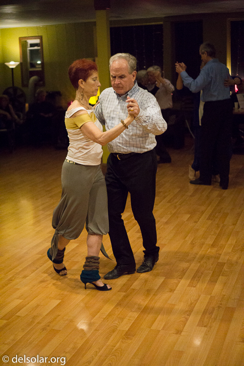 ILCE-6000  --  35 mm  --  E 35mm F1.8 OSS  