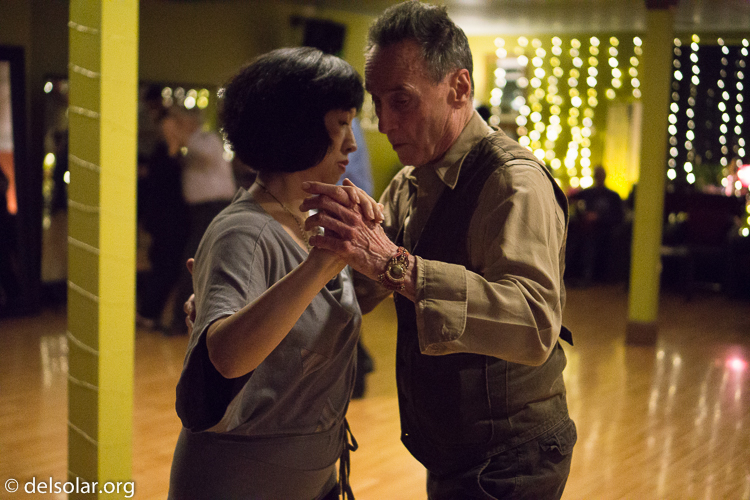 ILCE-6000  --  35 mm  --  E 35mm F1.8 OSS  